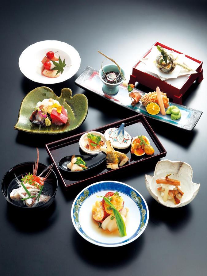 Akazawa Onsen Hotel อิโตะ ภายนอก รูปภาพ